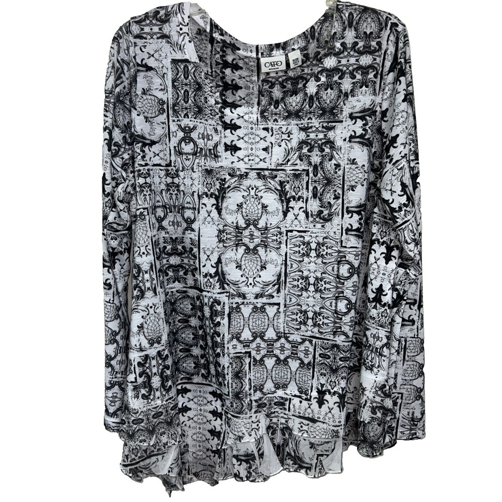 CATO WOMAN Sparkled Stud Top Size 18/20W Long Sleeve Ruffle Hem Black White  A11